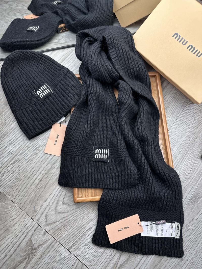 Miu Miu Caps Scarfs